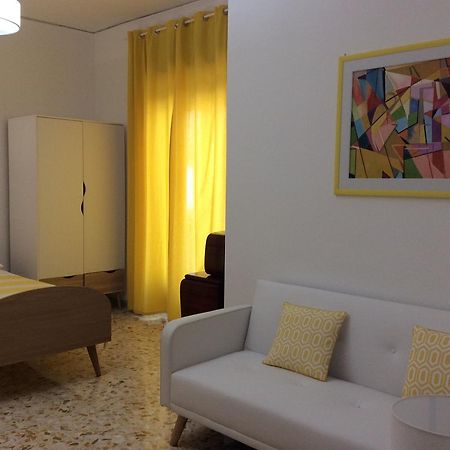 Smart B&B Salerno Eksteriør billede