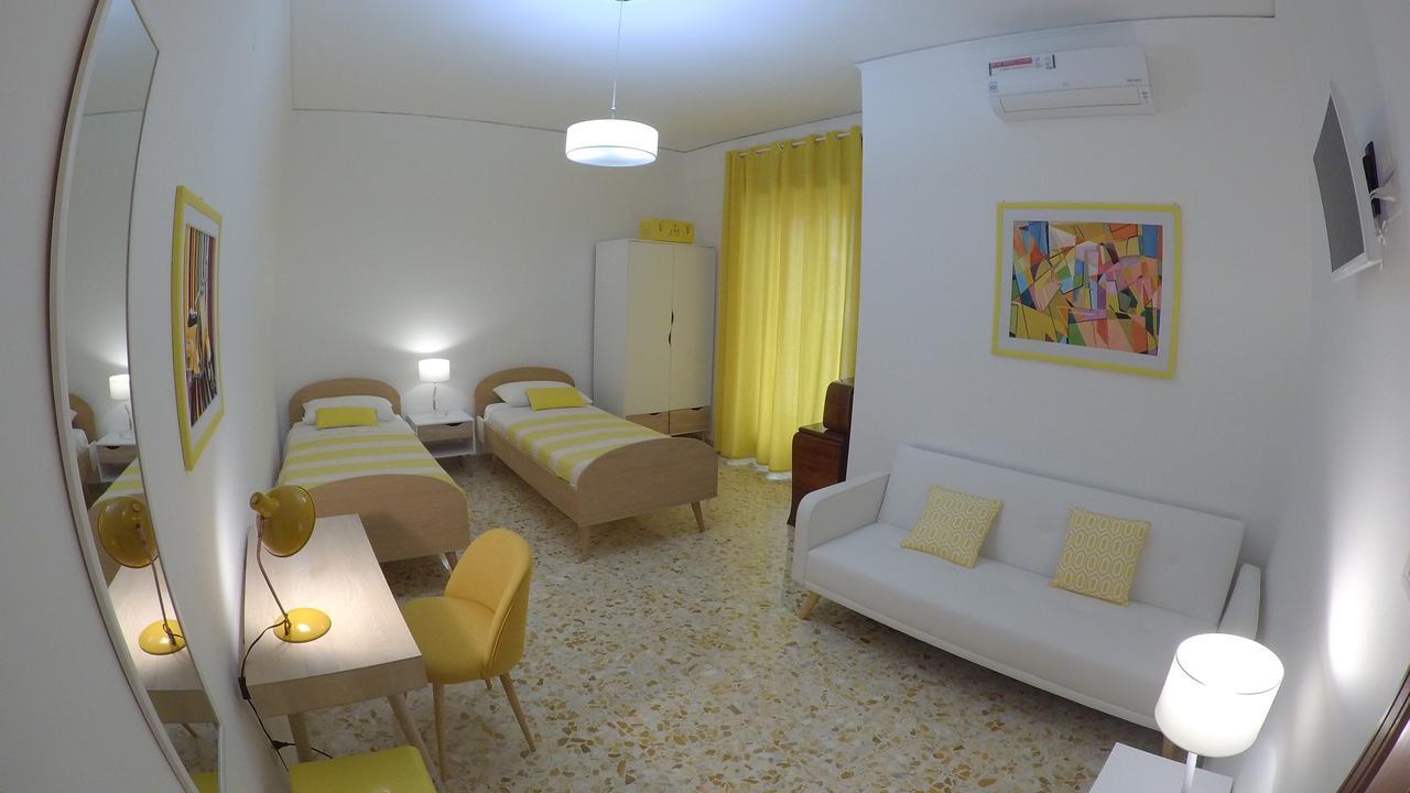 Smart B&B Salerno Eksteriør billede