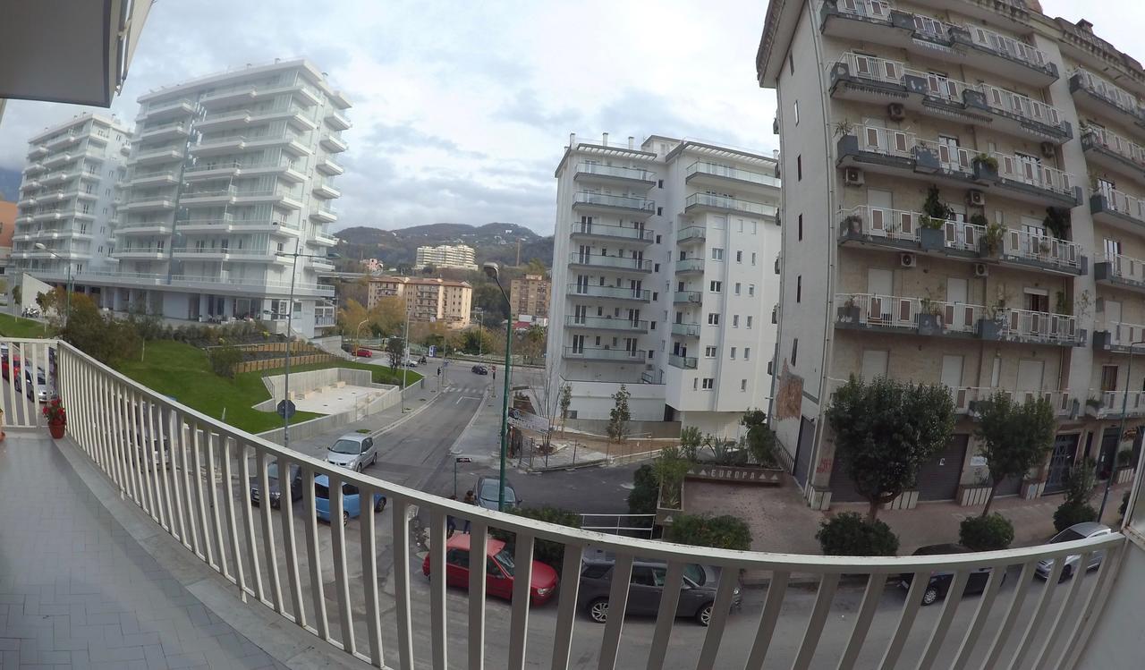 Smart B&B Salerno Eksteriør billede